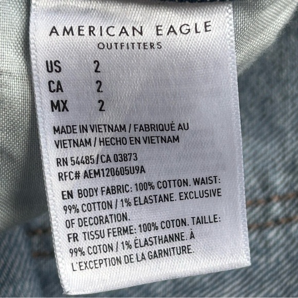 American Eagle Distressed High Waisted Mom Shorts Size 2 - Picture 10 of 13